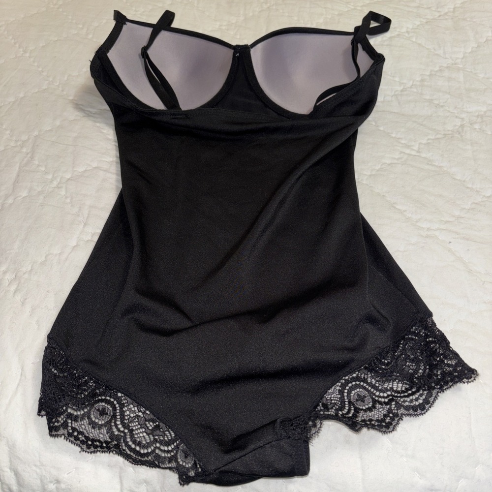 Under Where? Black Lace Trim Bodysuit. M Valentine's Day, sexy, feminine - Picture 4 of 4